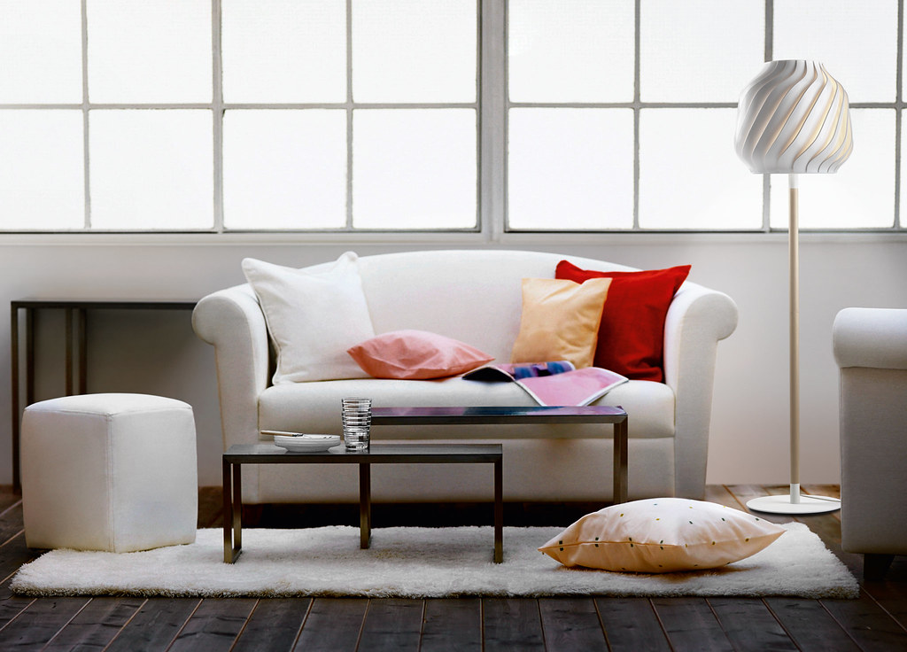 Tidy, freshly cleaned living room